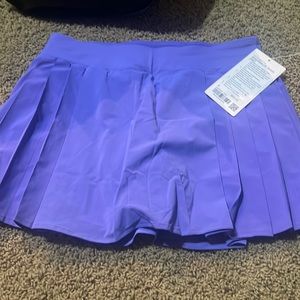 New with tags lululemon side pleat hr tennis skirt size 8